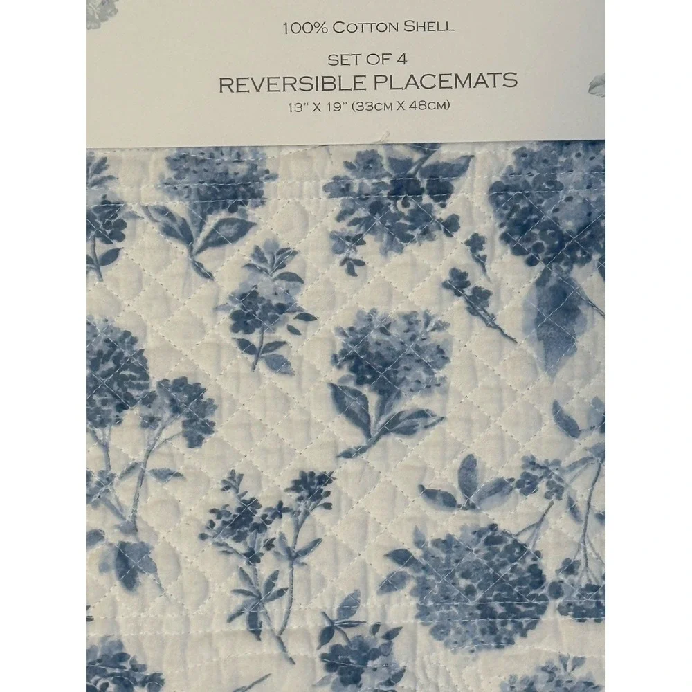 NEW Shabby Chic Set Of 4 Scalloped Edged Blue White Hydrangea‎ Quilted Placemats
